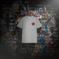 Red Hot Chili Peppers Tee - frontal cinzenta fundo rock