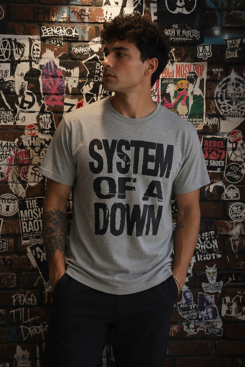 System of a Down T-Shirt - pessoa cinzenta fundo rock